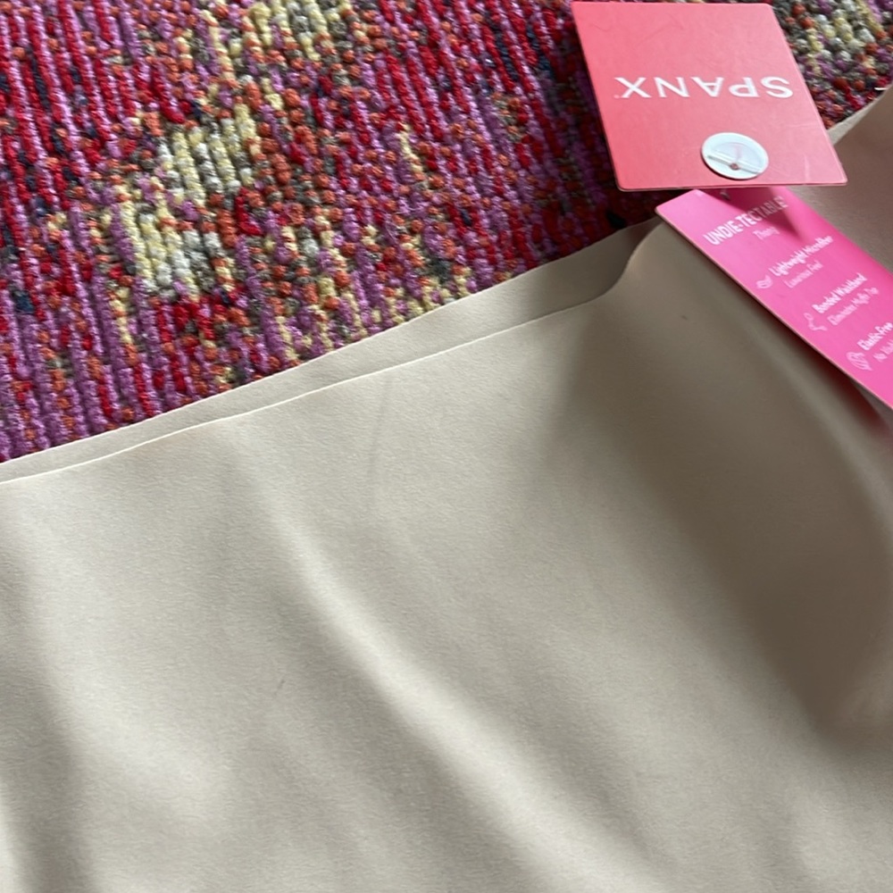 Spanx Shape-Wear Bundle Size L - image 6